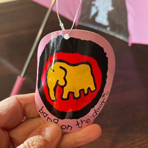 Adorable Pink Girls Raindrops Umbrella “Bang on the Door” design ☔️ - Picture 3 of 4